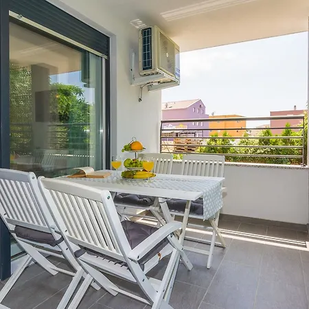 Гостьовий будинок Marta 1