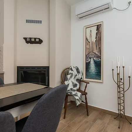 Гостьовий будинок Marta 1 Задар