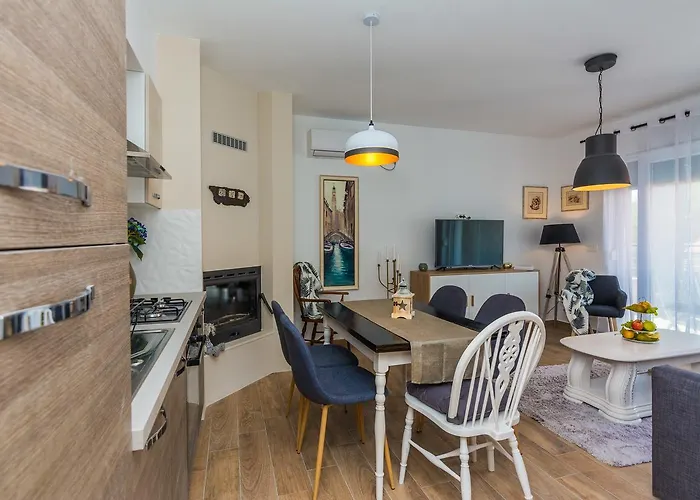 Marta Guest house 4*